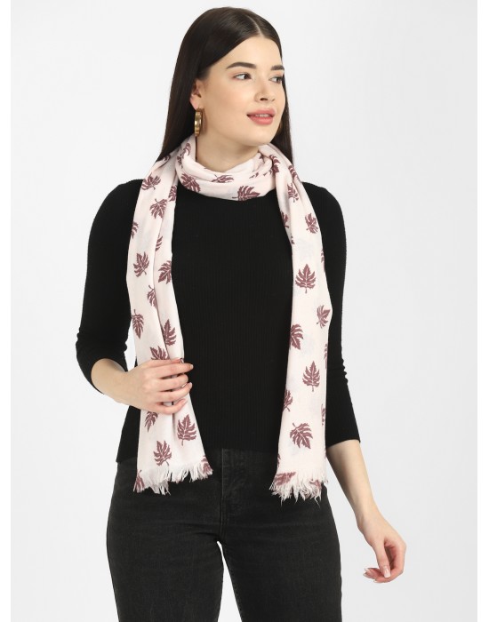 women flower print design stole cream